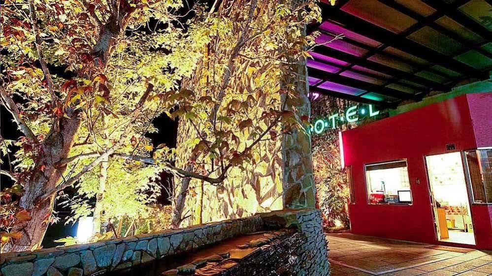 Feng Cai Motel Yuanlin Exterior photo